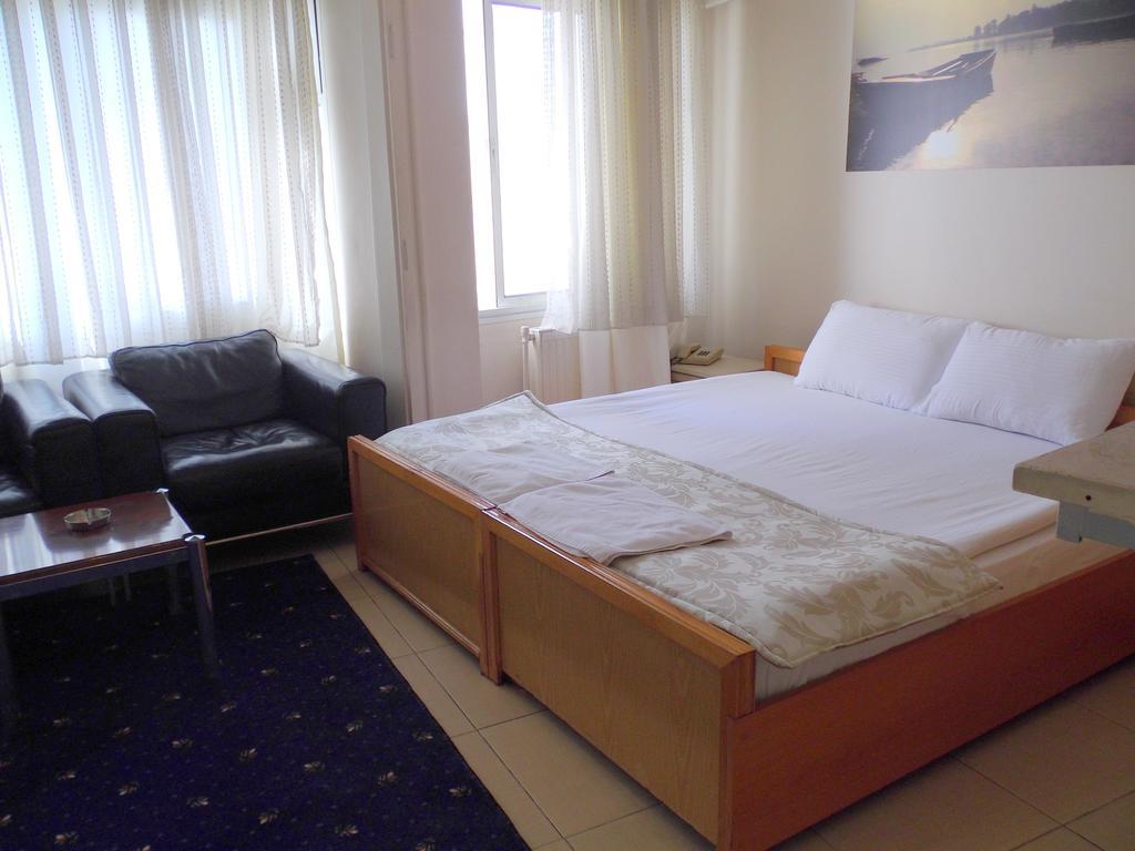 Caylan Hotel إزمير الغرفة الصورة